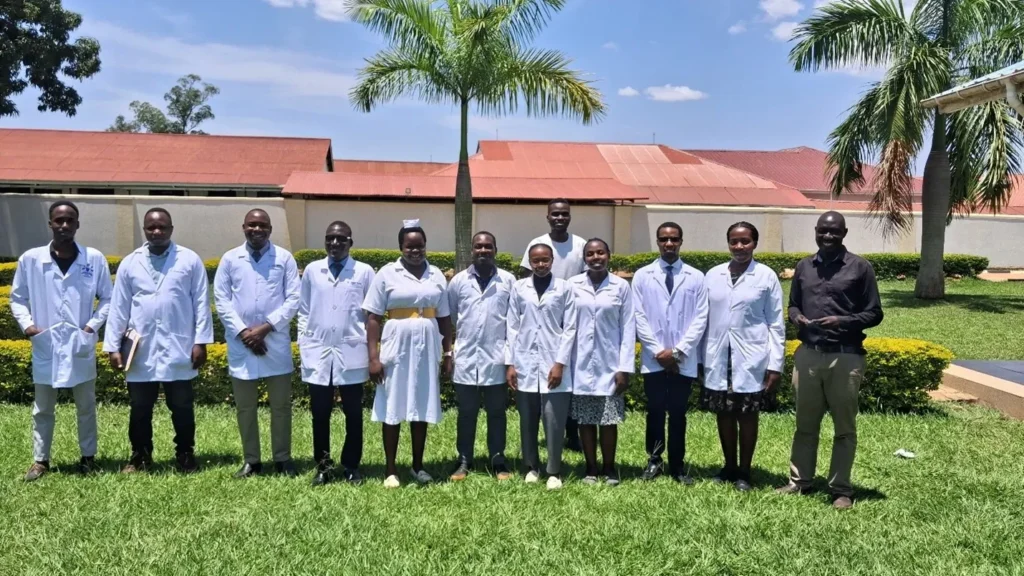 Medical and pharmacy interns at St. John XXIII Hospital Aber